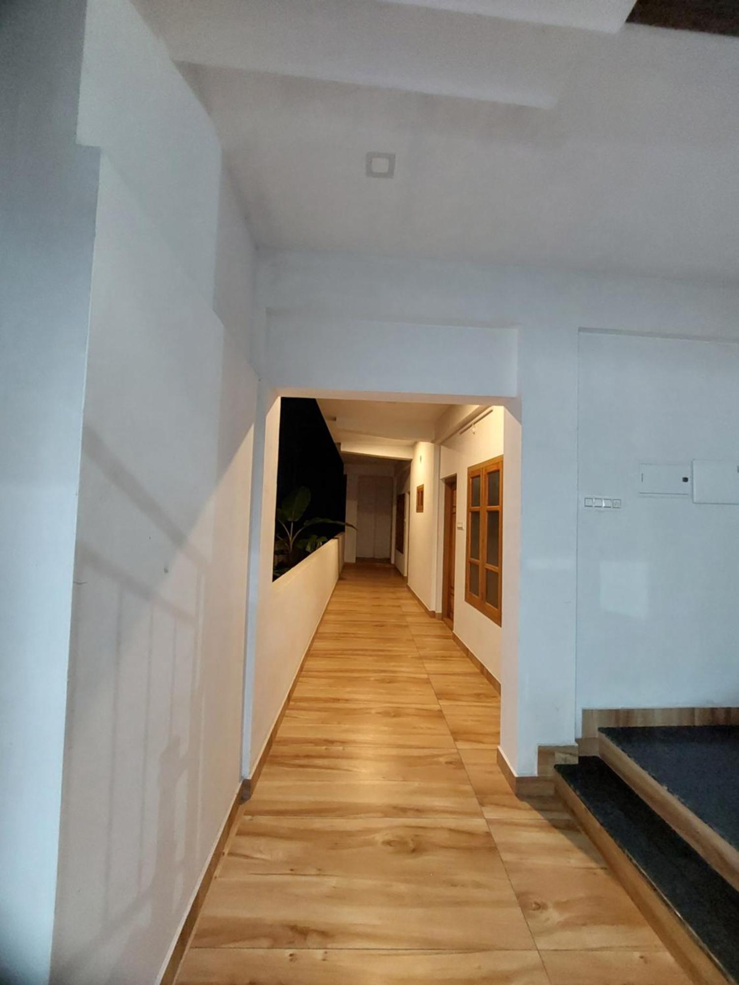 Water Gate Tourist Home And Resorts Mundrothuruth Εξωτερικό φωτογραφία