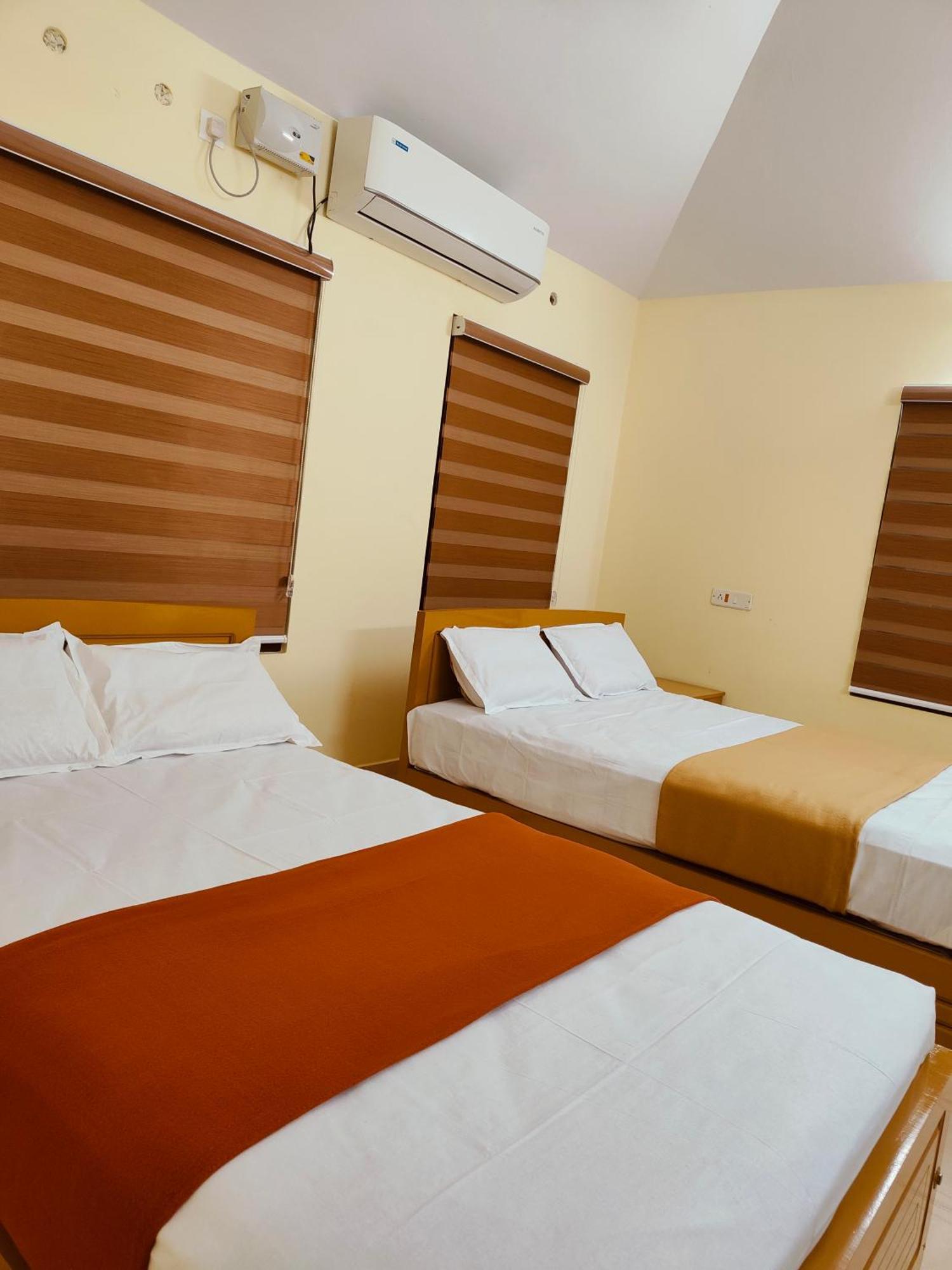 Water Gate Tourist Home And Resorts Mundrothuruth Εξωτερικό φωτογραφία