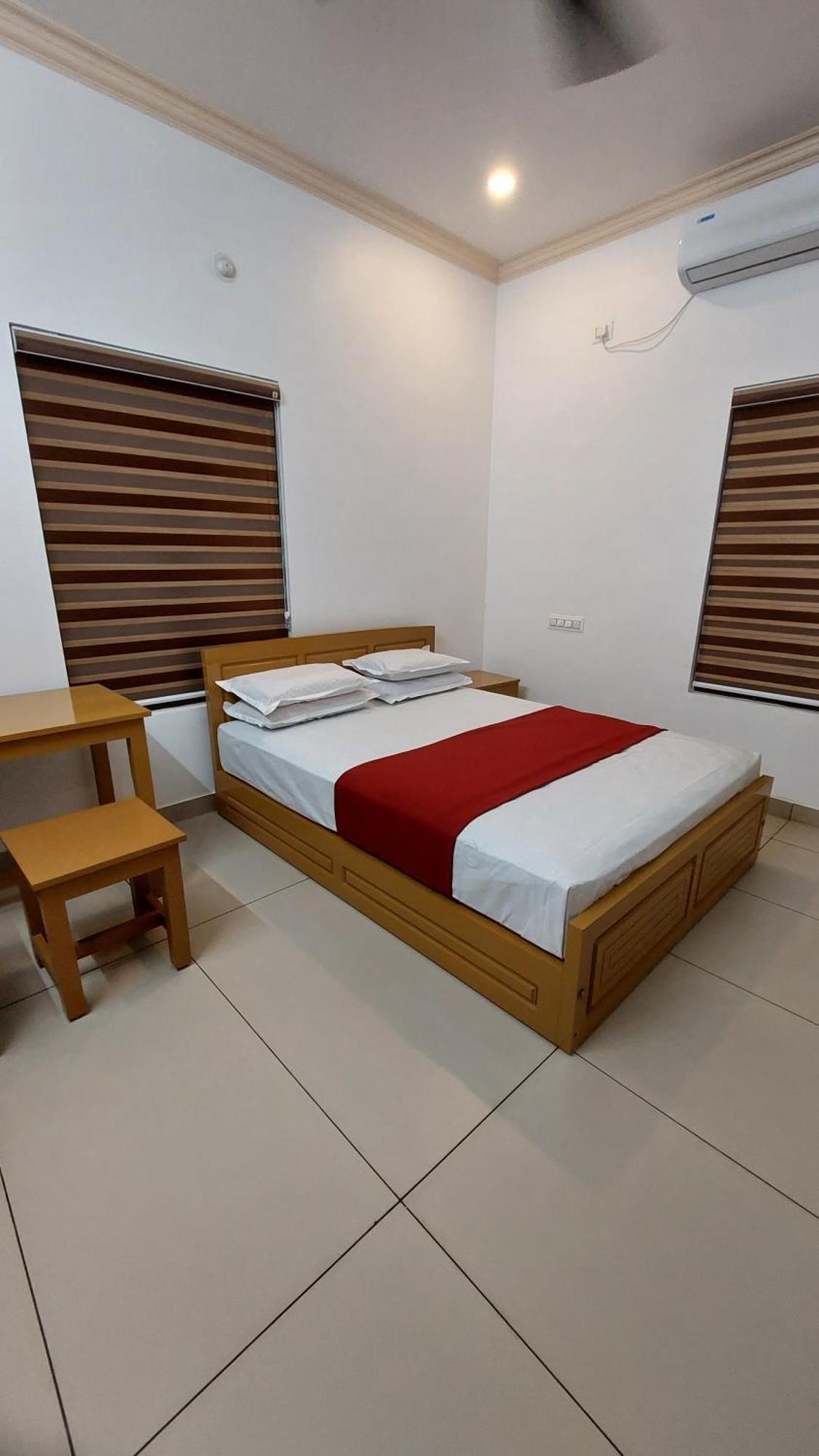 Water Gate Tourist Home And Resorts Mundrothuruth Εξωτερικό φωτογραφία