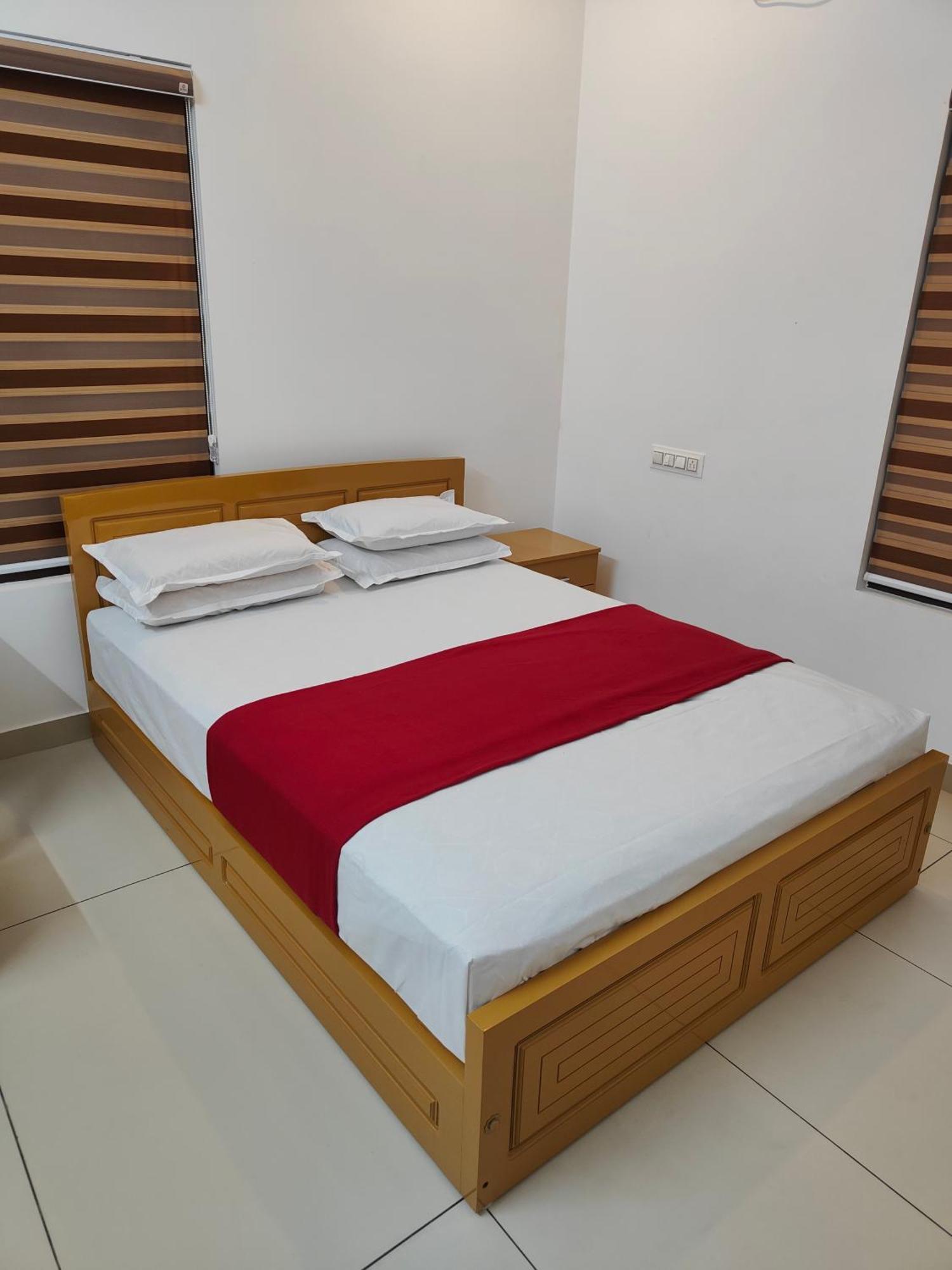 Water Gate Tourist Home And Resorts Mundrothuruth Εξωτερικό φωτογραφία